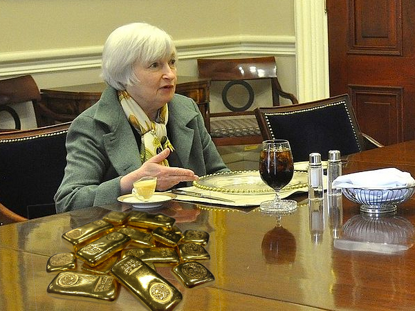Janet-Yellen-with-gold-bars